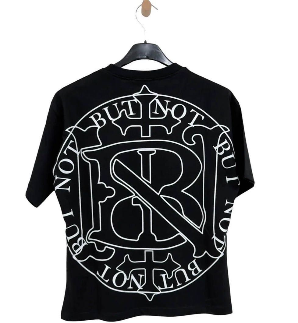 T-SHIRT BUTNOT